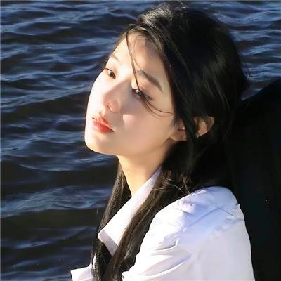霓裳鬼影